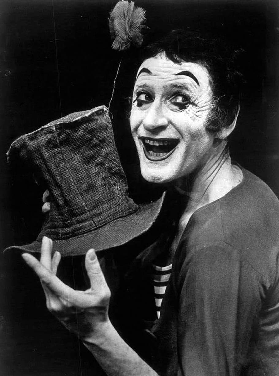 fotografía en escala de grises, hombre, tenencia, sombrero, Marcel Marceau, actor, mimo, francés, bip the clown, arte del silencio