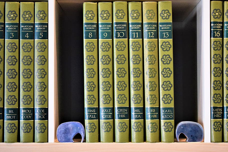 books, bookends, encyclopedia, knowledge, green, bookcase, the elephants, studio shot, in a row, indoors