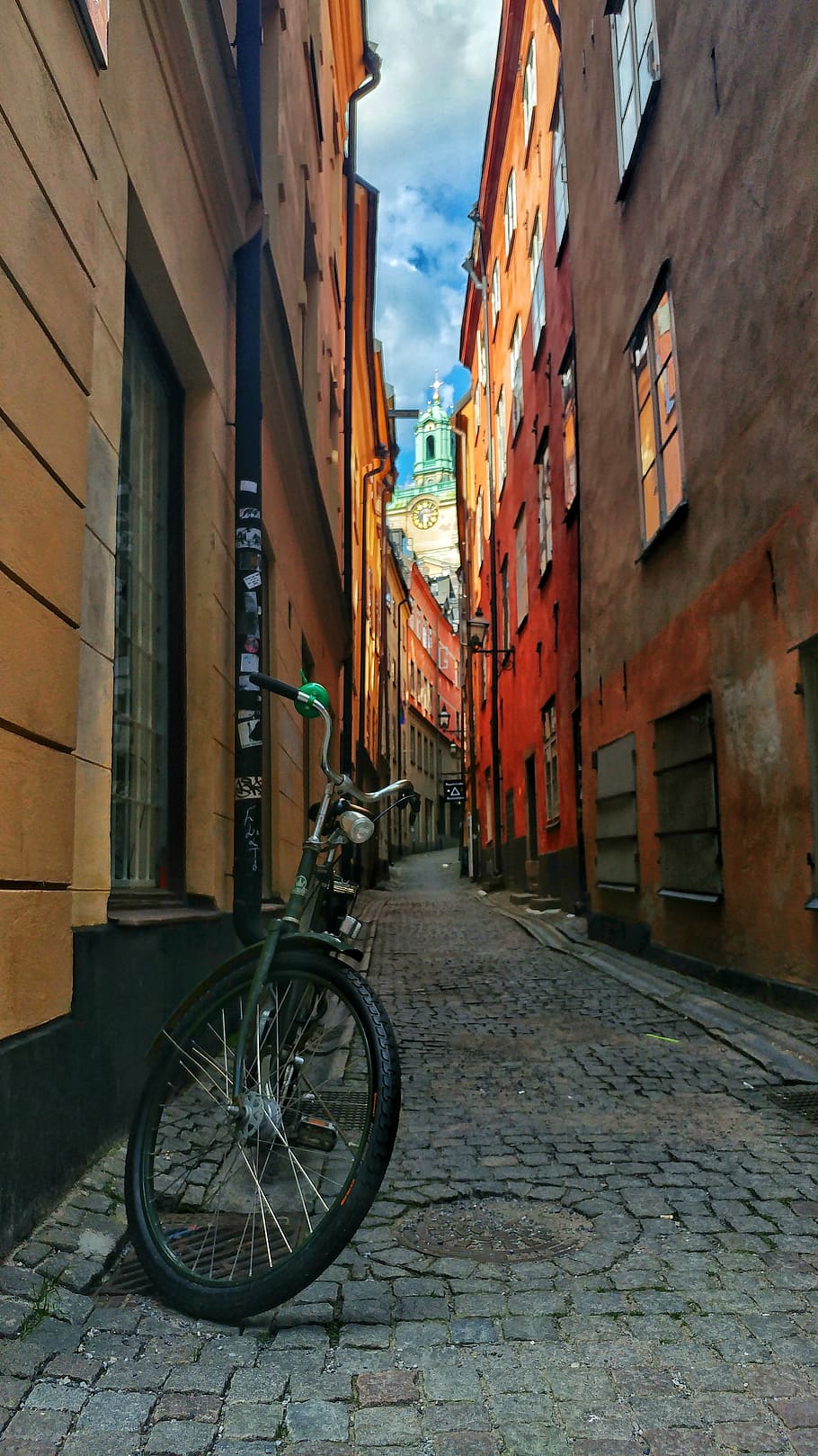 Stockholm, Gamla Stan, Colour, bicicle, alley, architecture, travel, sweden, building exterior, bicycle