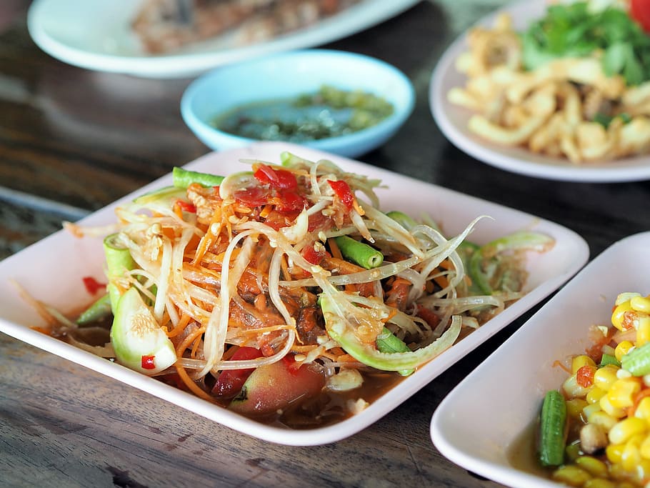 selective, focus photo, shredded, vegetables, white, ceramic, plate, papaya salad, isaan food, thailand food