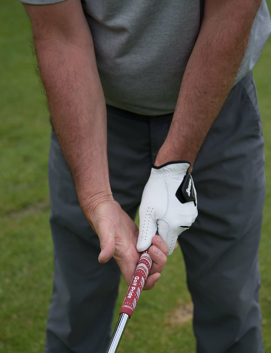 person, holding, golf putter, golf, correct, grip, sports, training, gloves, golf club