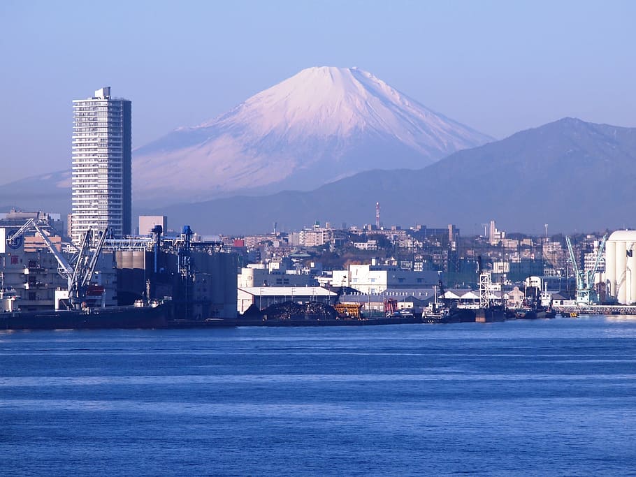 Mt Fuji, Yokohama, Bay Bridge, el puente de la bahía, invierno, edificio de gran altura, carretera de alta velocidad, mar, montaña, horizonte urbano