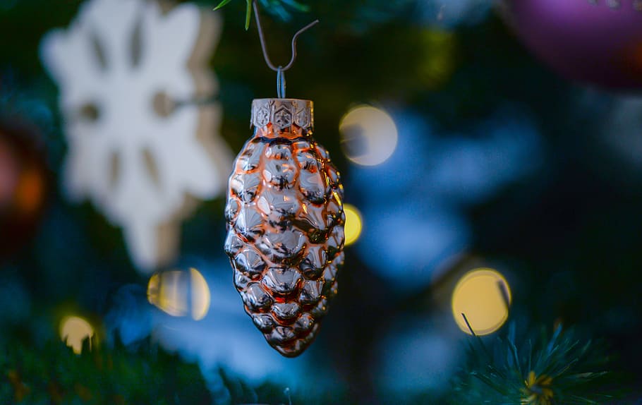 acorn ornament, christmas, tree, christmas tree, decoration, xmas, christmas tree background, season, december, celebration