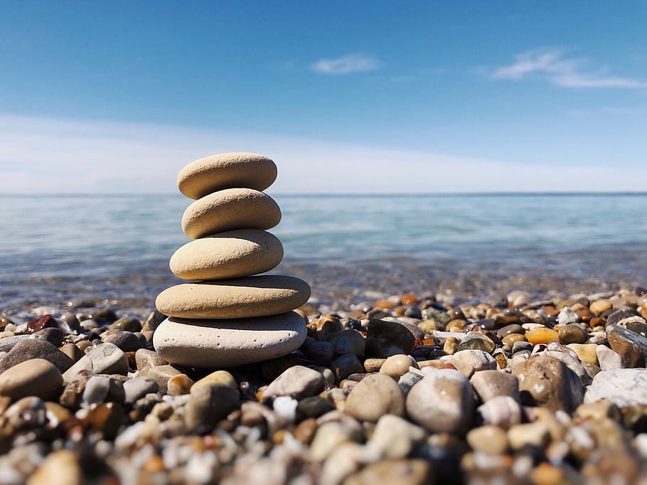 balance de rocas, apilado, pila, zen, armonía, roca, tranquilo, equilibrio, relax, playa