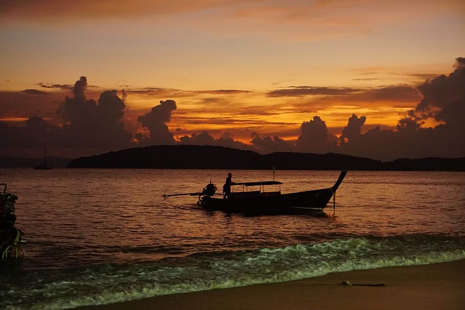 Saber, Ao Nang, Thailand, Sea, Sunset, wave, ship, boat, fisherman, long-tail boat