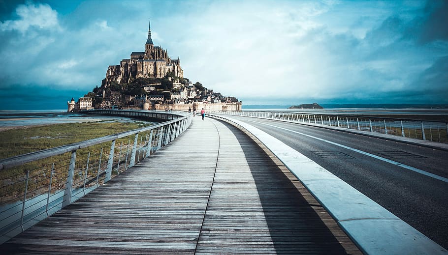 Le Mont-Saint-Michel, Francia, nubes, fotos, dominio público, cielo, turismo, pasarela, lugar famoso, arquitectura