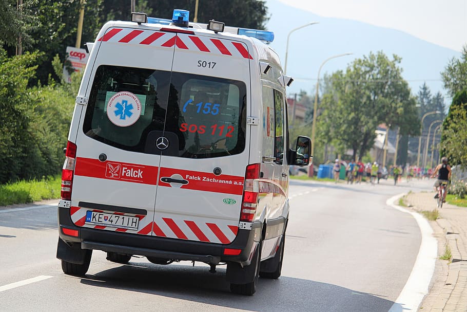 ambulância, serviço de resgate, ajuda, médico, caminho, maratona, medicina, hospital, saúde, emergência