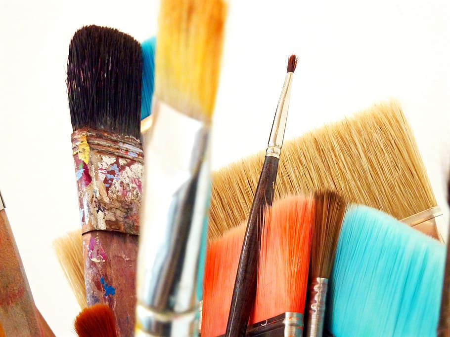 several paint brushes, brush, paint, art, color, colorful, painting, brushes, artists, bristles