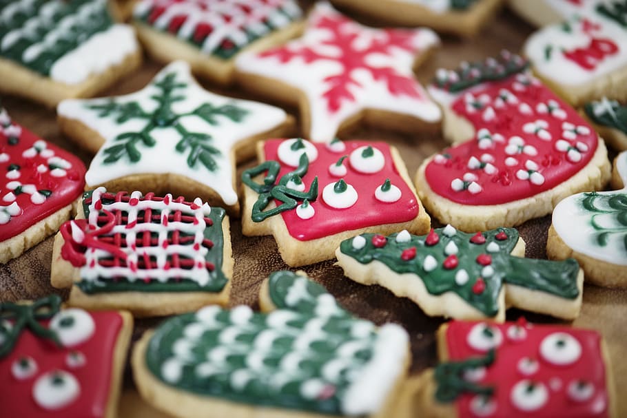 focused, baked, cookies, christmas, holiday, yuletide, sweets, sweet, crispy, pastry