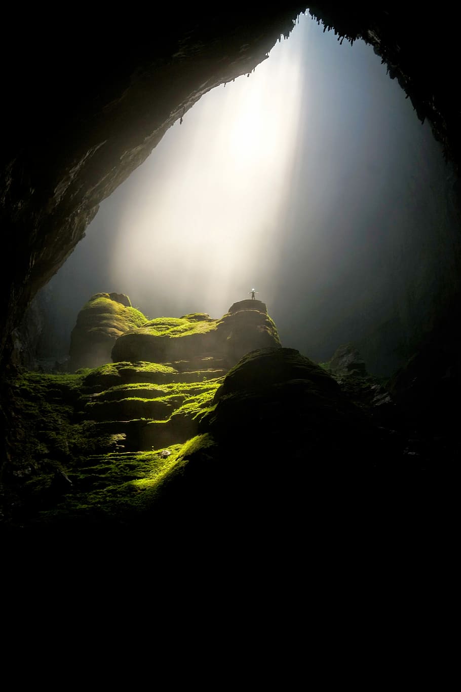 brillante, cueva, Luz, brillando a través de, cueva en, Vietnam, fotos, luz brillante, naturaleza, dominio público