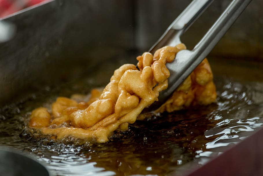 funnel cake, hot grease, hot oil, cooking, festival, cook, heat, preparation, fat, unhealthy