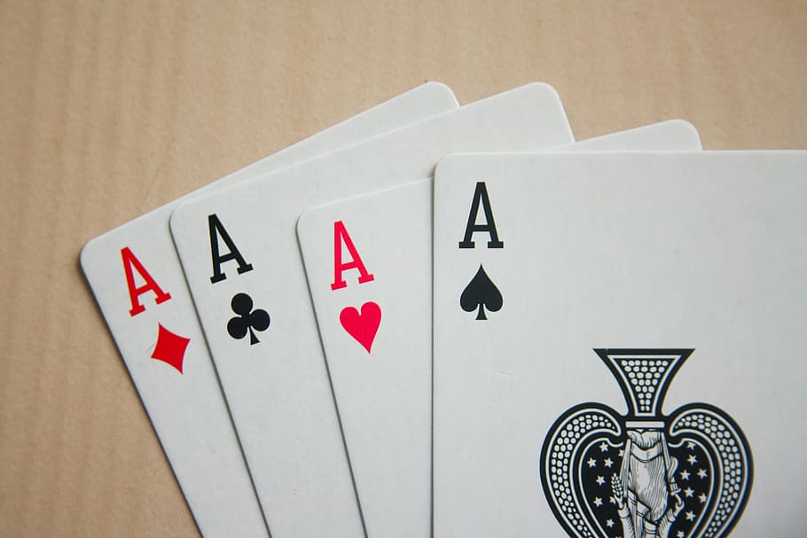 Cuatro, espada, diamante, corazón, trébol, jugando, tarjeta, As, naipes, juego de cartas