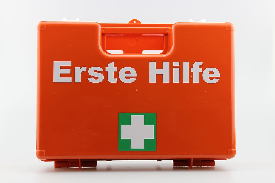 first aid kit, german, austria, germany, switzerland, white background, red, cut out, communication, text