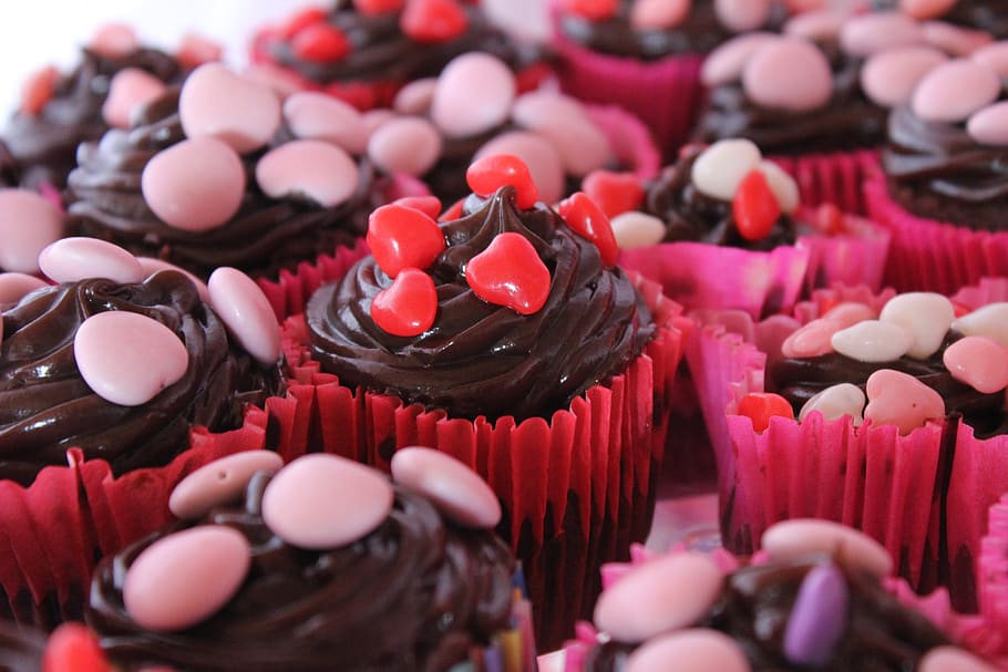 cupcake, confetti, chocolate, sweet food, sweet, temptation, cake, indulgence, dessert, food and drink