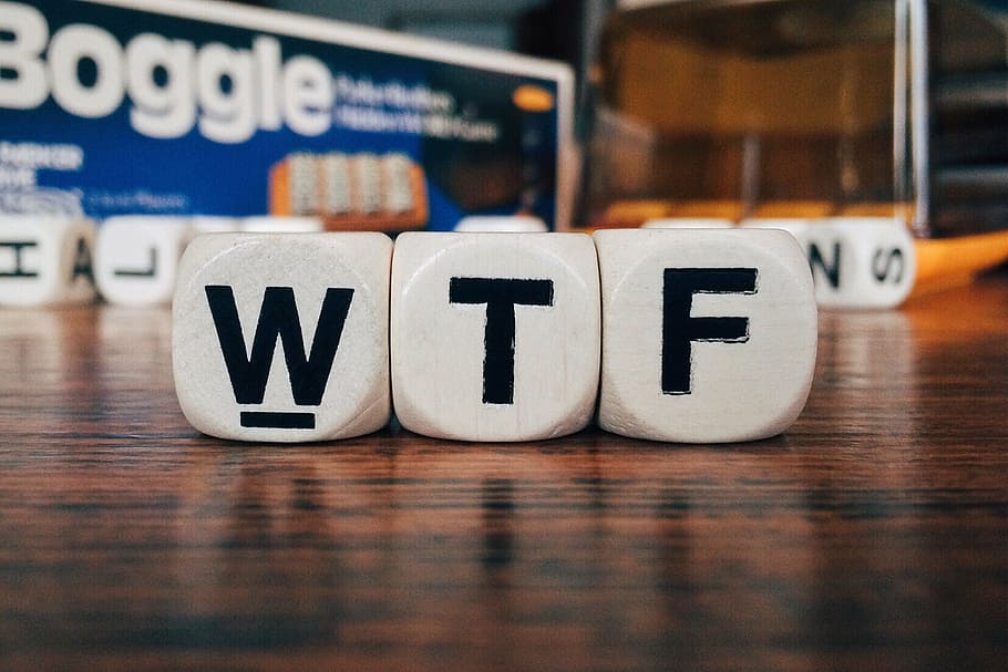 wtf word boggle blocks, marrón, madera, superficie, wtf, mensajes de texto, redes sociales, acrónimo, número, texto