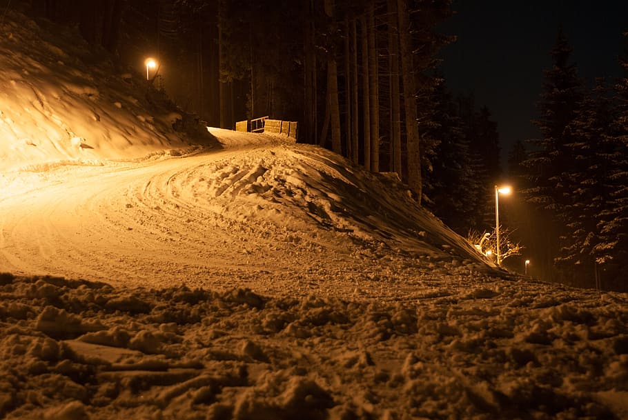 Tirol, invierno, nieve, hielo, carretera, colina, noche, luces, iluminación, resbaladizo