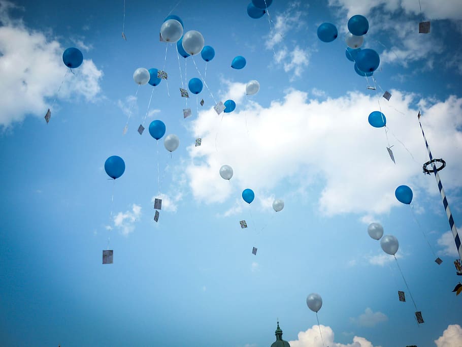 casamento, balões, céu, nuvens, Munique, Baviera, Alemanha, nuvem - céu, azul, grande grupo de objetos