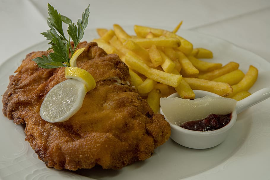 cordon bleu, french fries, eat, lunch, french, schnitzel, restaurant, menu, meal, ready-to-eat