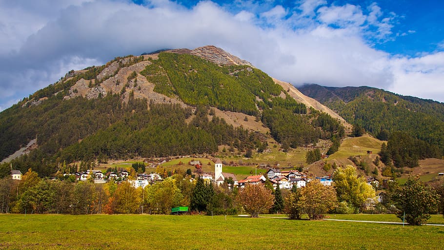 bergdorf, tirol do sul, reschensee, montanhas, paisagem, panorama, panorama alpino, outono, nuvens, itália