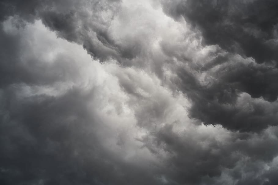 グレースケール写真, 曇り, 空, 暗い空, 写真, 空気, 雲, 背景, 高, それは空気中