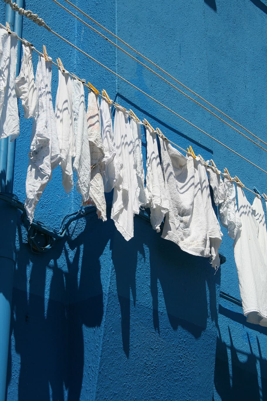blue, white, venice, hanging, clothing, drying, textile, laundry, day, clothesline