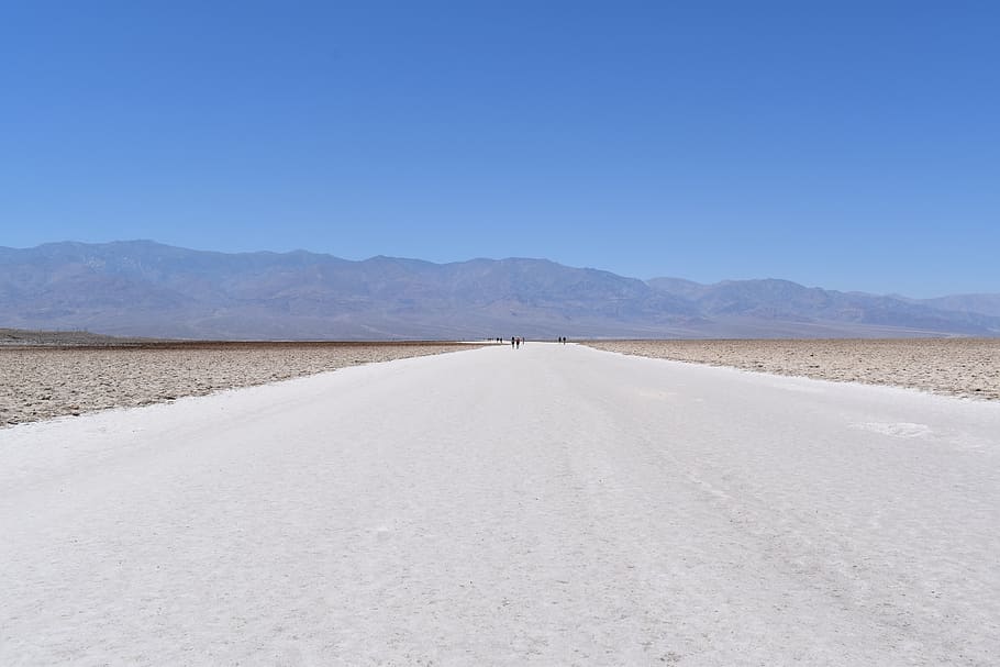 desert, salt, hot, sky, dry, landscape, mountains, extreme, road, direction