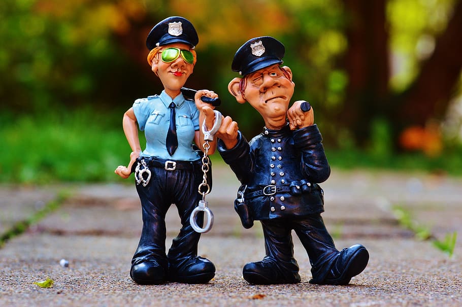 man, woman plastic figures, cop, policewoman, colleagues, funny, figure, police, ordnungshüter, handcuffs