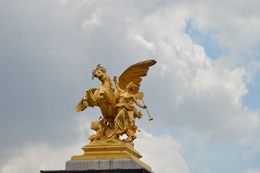 the fame of the arts, statues, alexandre iii bridge, paris, cloud ...