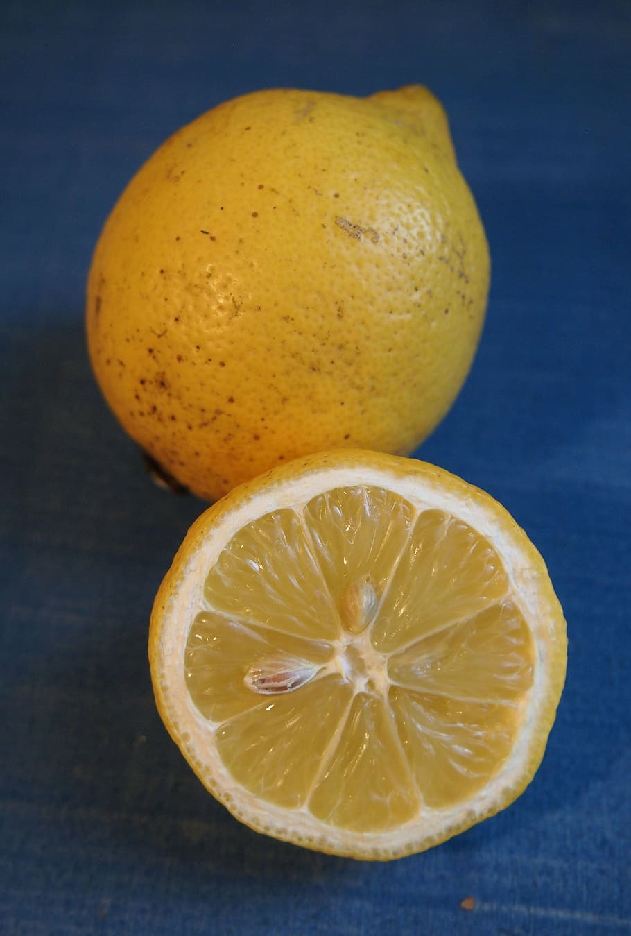 limón, mitad de limón, agrio, amarillo, fruta, vitamina c, cítricos, saludable, alimentos, frescura
