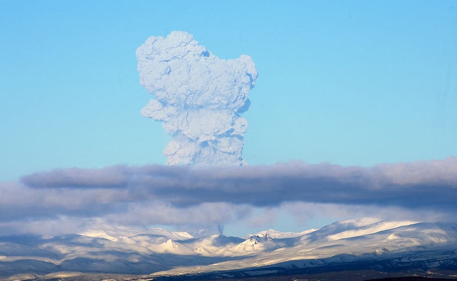 volcano, the eruption, a plume of ash, clouds, a column of ash, kamchatka, peninsula, train, the foot, ash emission