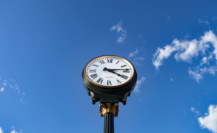 relógio, relógio histórico, relógio vintage, o tempo voa, hora, céu, nuvens, azul, relógio na estação Union, Kansas City