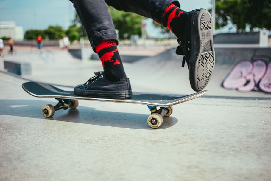 skateboarder, shoes, park, athlete, sport, exercise, active, motion, fun, skatepark