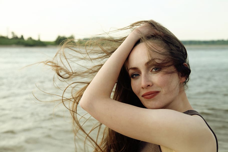 attractive, beautiful, natural, woman, long, flowing, hair, hairs, model, wind