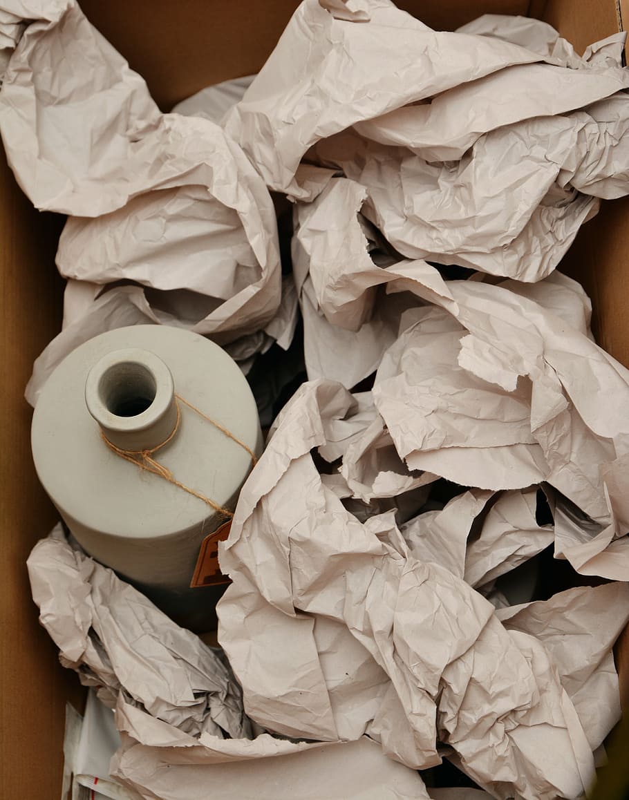 paper, container, box, wrapping paper, fragile, pack, move, packaging, transport, toilet paper