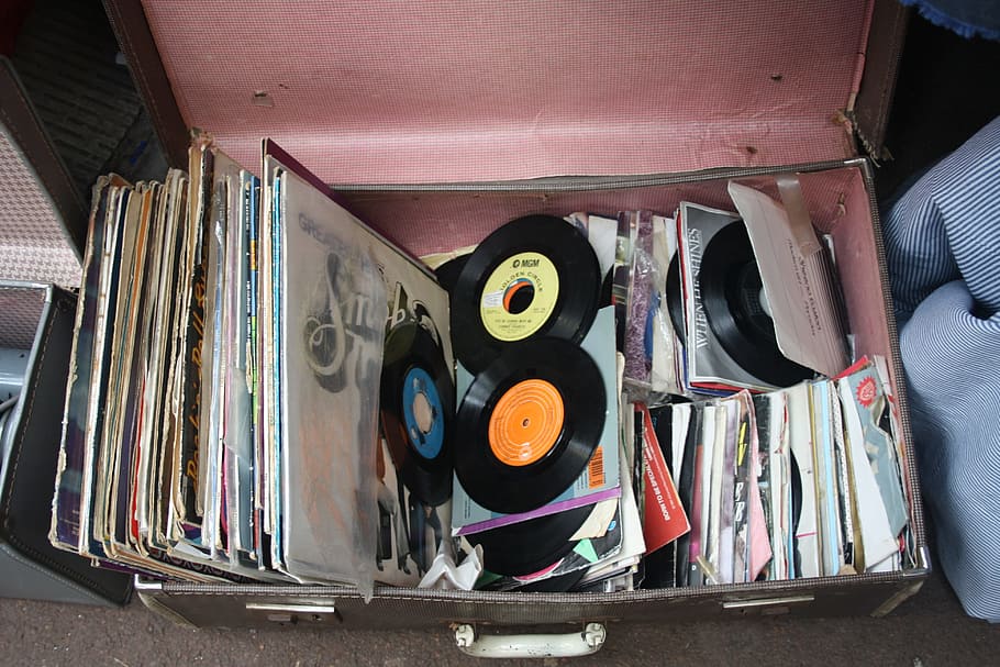 berbagai macam, banyak album vinil, album vinil, koleksi, catatan, antik, musik, nostalgia, tertagih, retro
