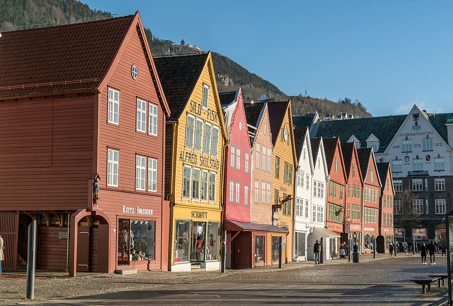 cores sortidas, de madeira, casas, brilhante, céu, bergen, noruega, arquitetura, escandinávia, europa