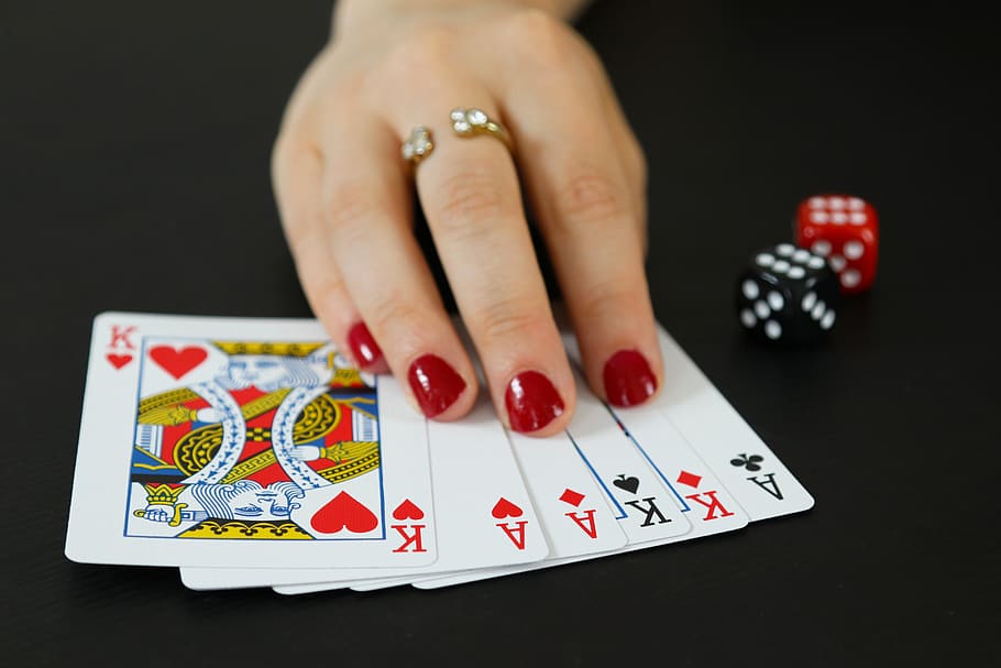 card game, luck, playing cards, gambling, win, play, poker, cross, human hand, hand