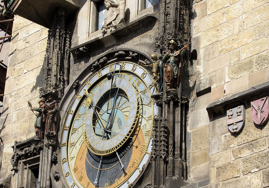 プラハ, 天文時計, 時s, 建築, 構築された構造, 建物の外観, 時計, ローアングルビュー, 時計塔, 建物