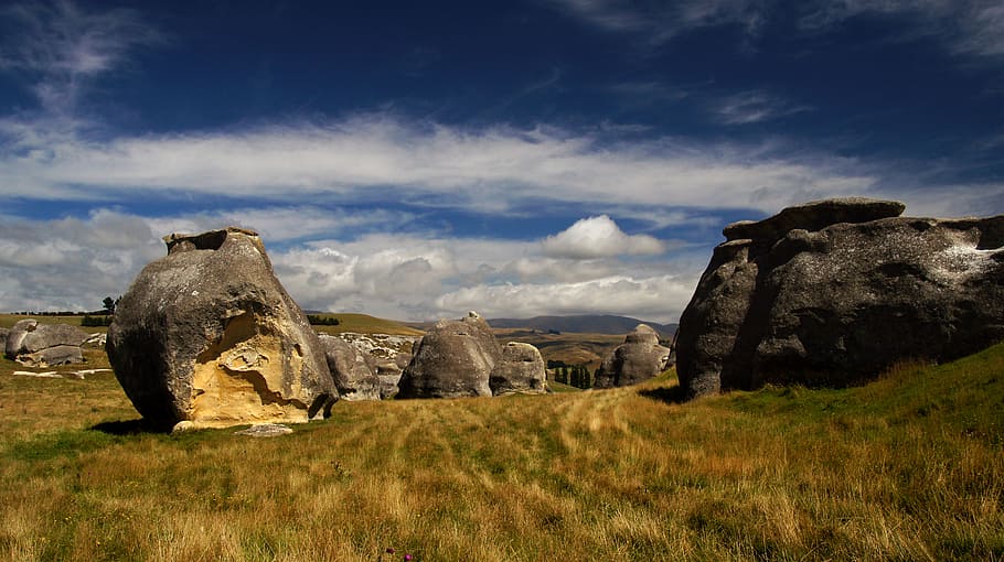 Elephant rocks, Otago, stone, formations, cloudy, sky, cloud - sky, history, rock, nature