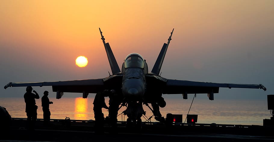 black battle plane, sunset, silhouettes, military, aircraft, crew, jet, maintenance, sky, plane