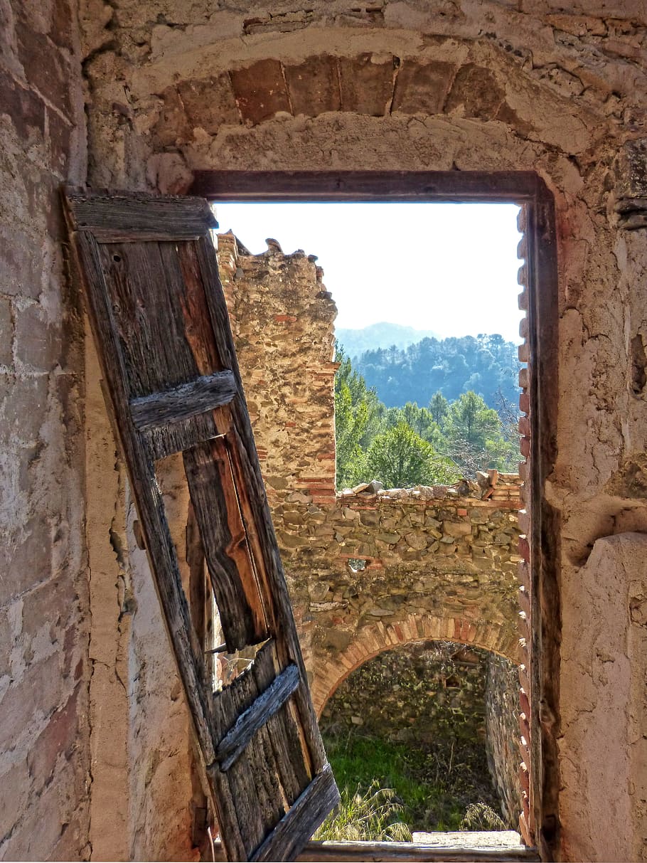 Window, Abandoned, Ruin, House, house abandoned, impaired, architecture, old, wall - Building Feature, architecture And Buildings
