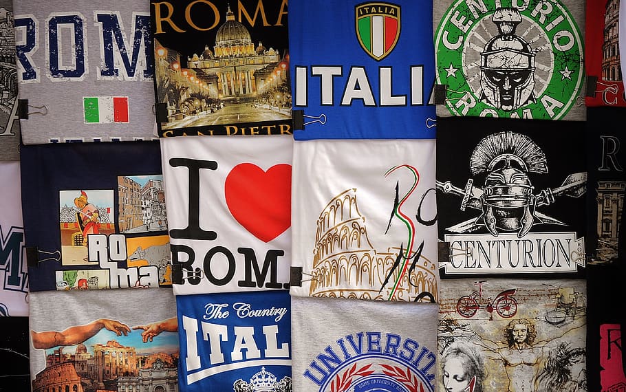 lote superior de colores y patrones surtidos, camisetas, italiano, italia, banderas, ropa, souvenirs, roma, texto, comunicación