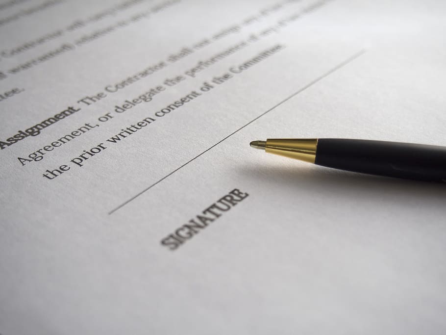 черный, золотая шариковая ручка, белый, бумага, бизнес, подпись, контракт, документ, сделка, оформление документов