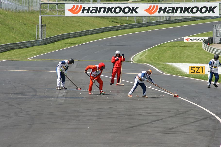 car racing, accident, race track, red-bull ring, formula 1, dtm, racing, group of people, sport, full length