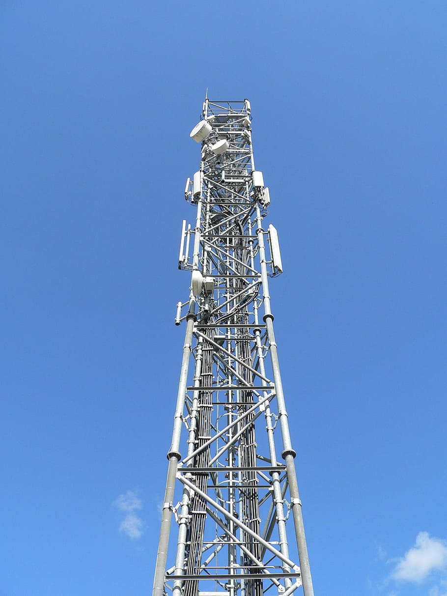 blanco, torre de señal, azul, cielo, antena, antena de radio, transferencia de datos, comunicación, tecnología, inalámbrico