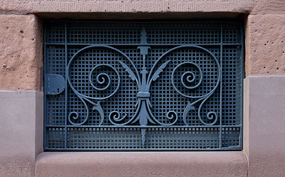 pessoa, tendo, foto, azul, forjado, portão de ferro, porão, barras de porão, janela de treliça, Art Nouveau