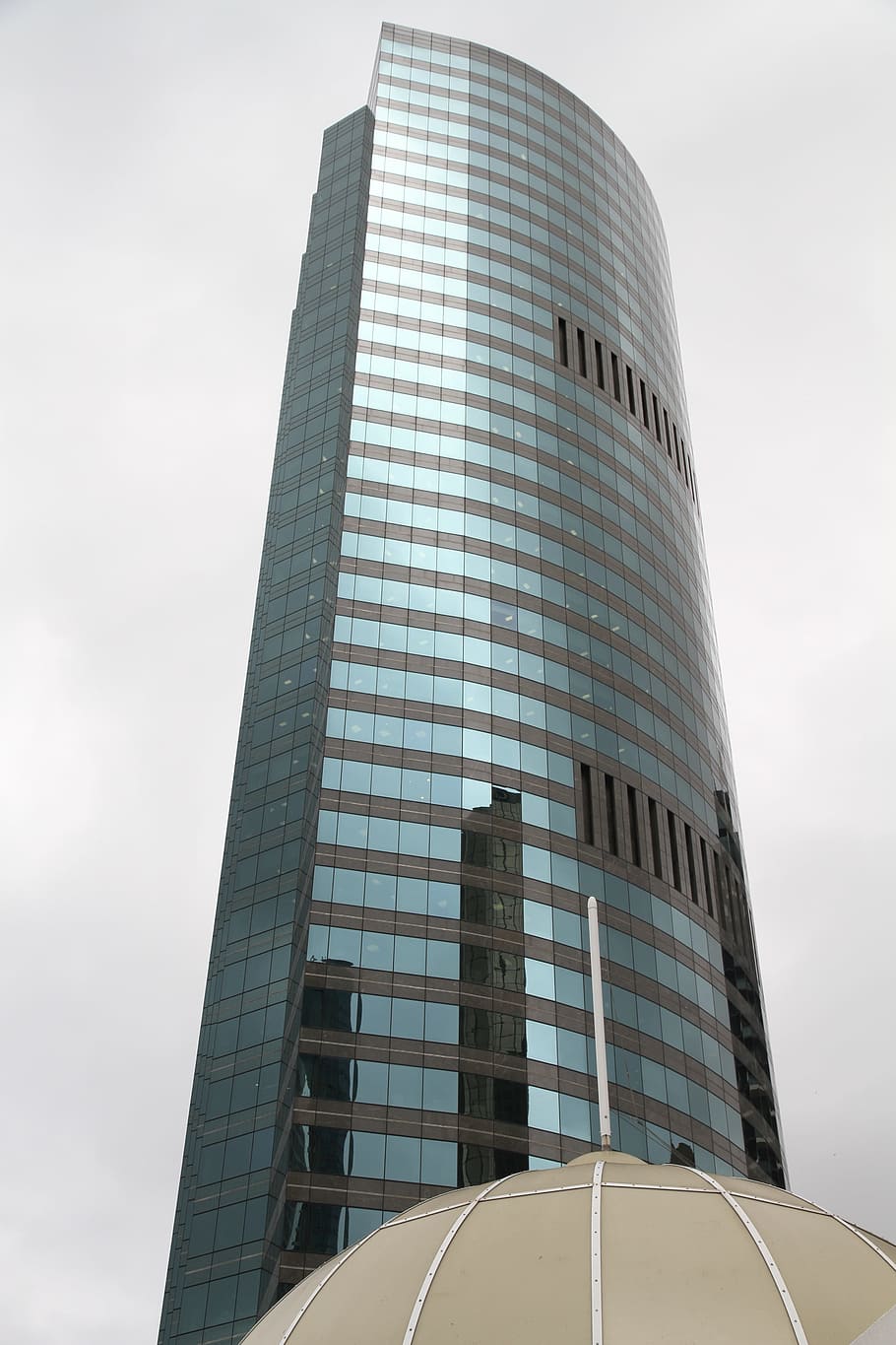 超高層ビル ブリスベン ファサード 建築 ガラスのファサード 建物の外観 構築された構造 建物 都市 オフィスビルの外観 Pxfuel