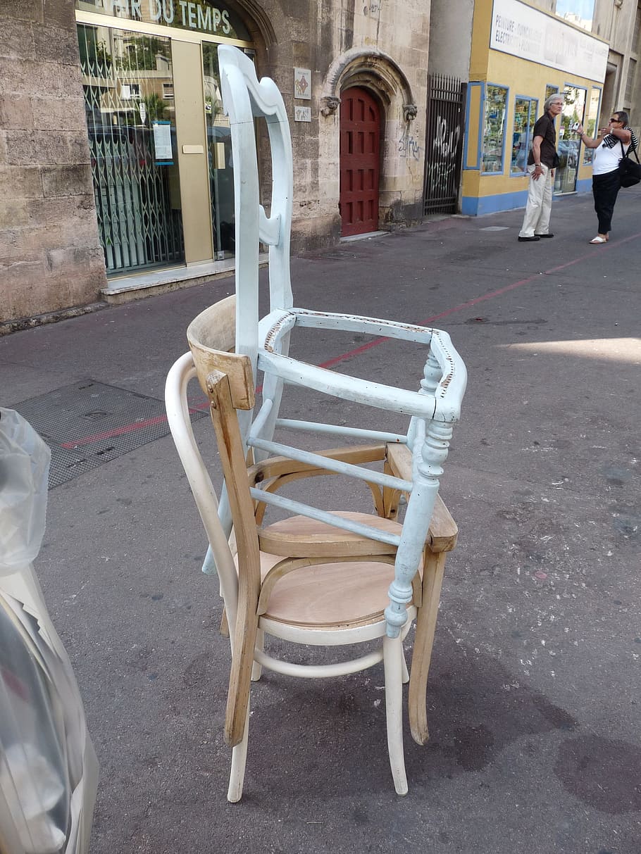 marseille, chairs, odds and ends, architecture, city, seat, street, built structure, incidental people, building exterior