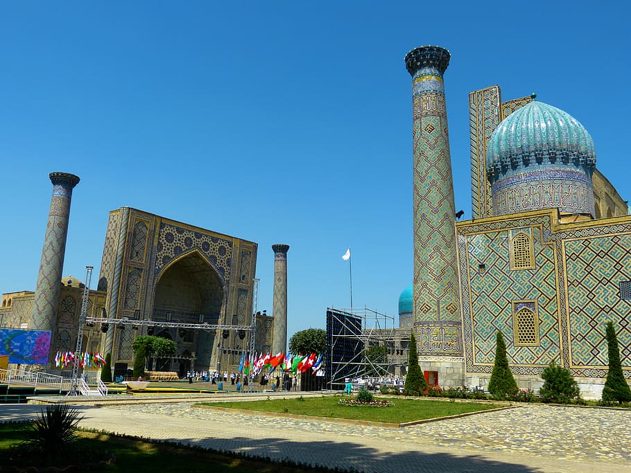 samarkand, registan square, uzbekistan, sher dor madrassah, ulugbek medrese, sandy place, space, madrasahs, minaret, turquoise