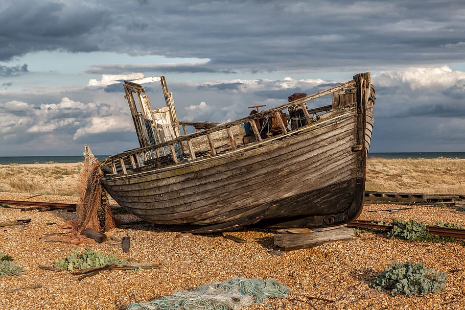 gran angular, viejo, abandonado, barco de pesca, redes, capturado, tiro, Imagen, Dungeness, Kent